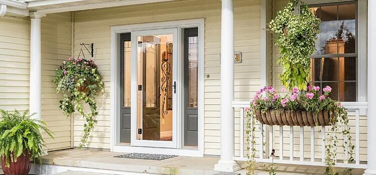screen door installation in West Pensacola